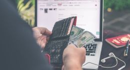 趣頭條流量變現新路徑：上線貸款超市 年化利率超2000%