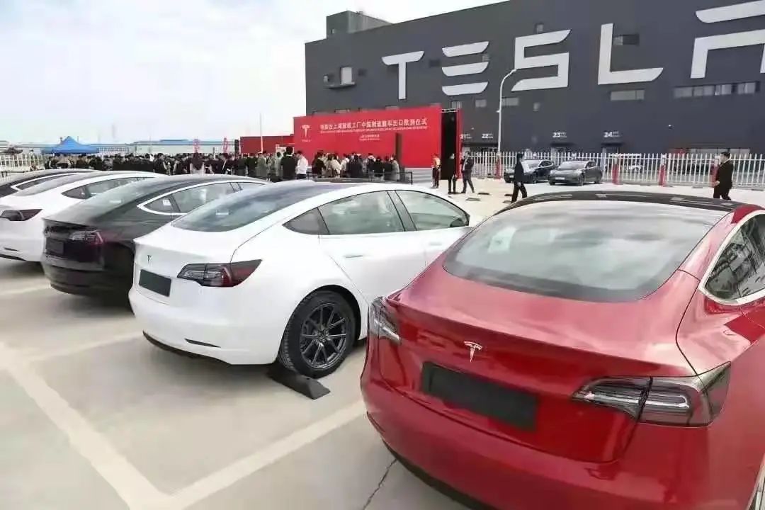 特斯拉拋比特幣保中國