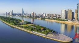 中部A股第一城，長沙如何贏商？