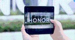 榮耀Magic V5背后的智能制造：AI定義手機智造新高度