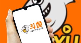 前CEO涉賭、深夜“擦邊直播”：43億分紅后的斗魚還剩多少底牌？