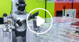 機器人外灘大會激情開麥，你覺得唱的怎么樣？