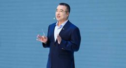 高端戰(zhàn)略折戟：極狐下探低端市場(chǎng)，張國富掌舵半年難挽頹勢(shì)