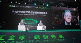 AI教父辛頓對話中國芯片專家陳寧：揭秘AI成本如何從“數(shù)十億”降至“一美分”